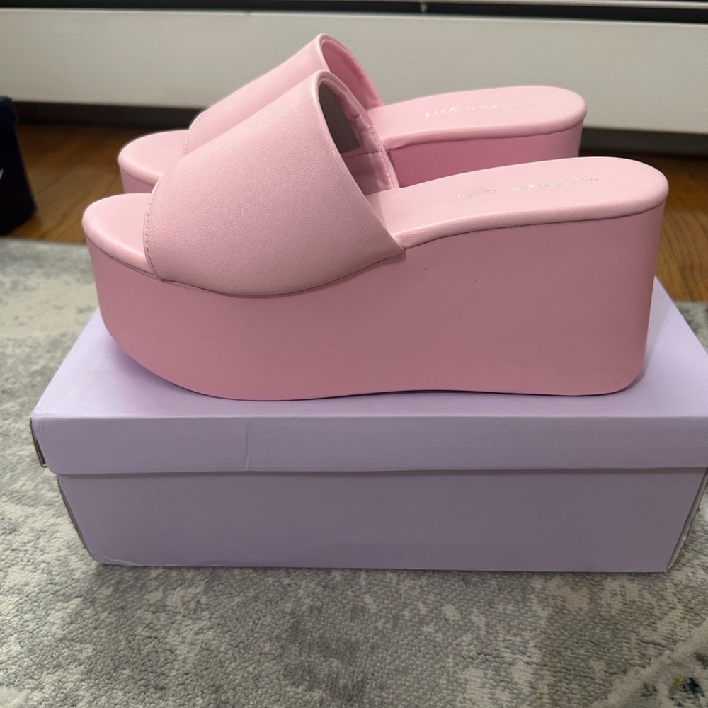 Cake Pink Paris Platform Wedges